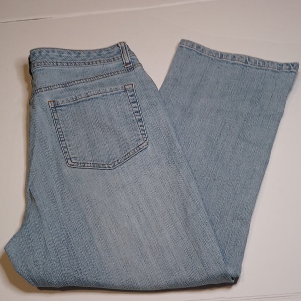 CHICO'S Platinum Emrald Crop Denim Jeans. Size 1 (8)